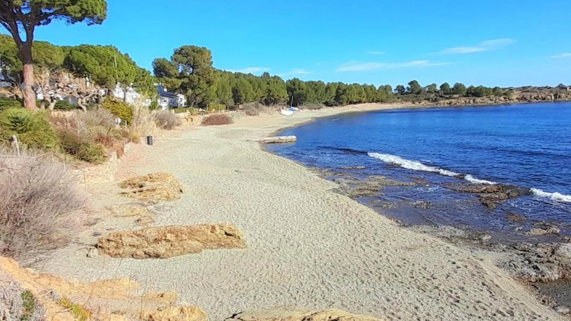 Apartamento Con Terraza Centro Del Puerto, Ideal Para Parejas - Llanca, Costa Brava - Es-170-31